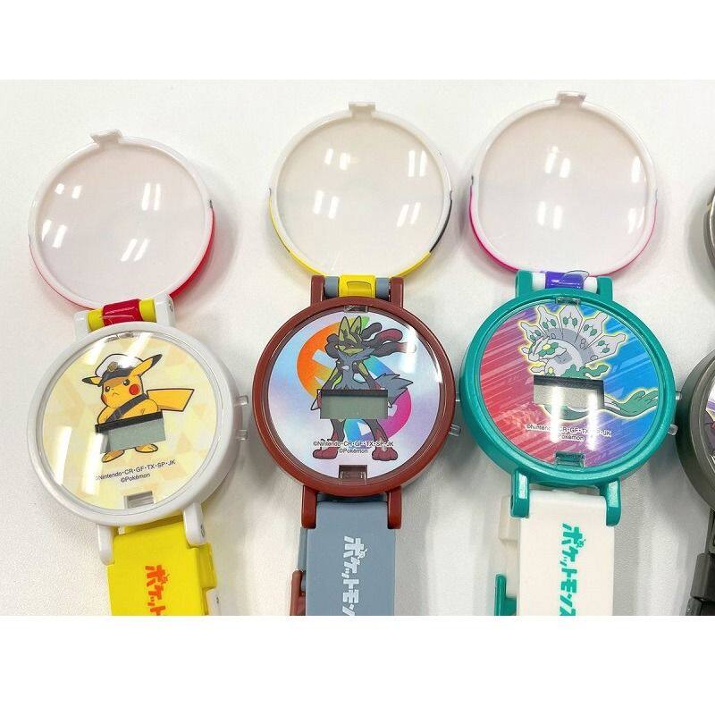 Электронные часы-флип Takara T – обзор и цена Capsule Toy Gashapon
