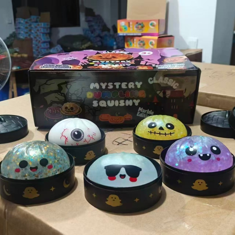Сенсорная игрушка-антистресс в – обзор и цена Mystery Box Blind Bag