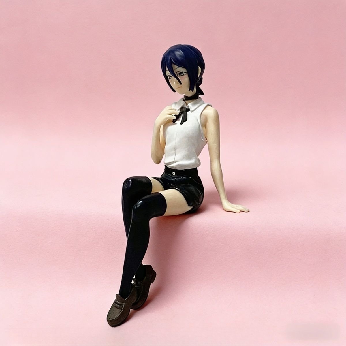 Фигурка аниме-персонажа Челове – обзор и цена Action Figure Stand